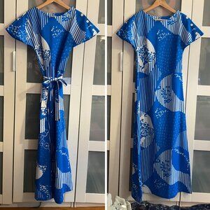 Vintage 70s blue white abstract print butterfly sleeve belted boho maxi dress